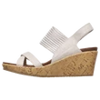 Skechers pántos natur beige színű női szandál.