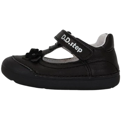 DDSTEP alkalmi fekete pántos balerina cipő virág mintával.